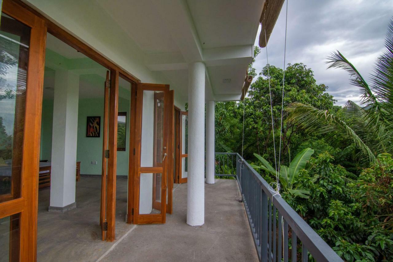 Butterfly Nest Hotel Ела Екстериор снимка