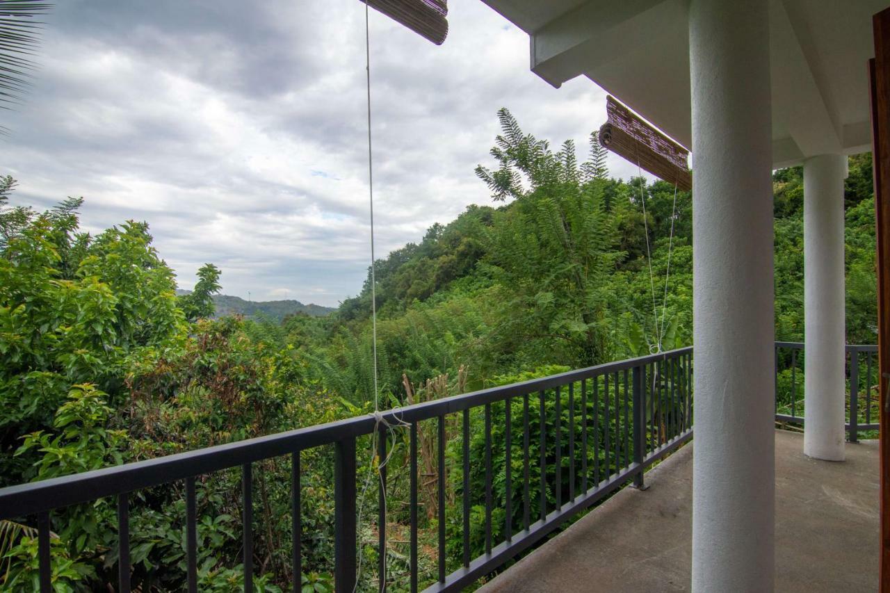 Butterfly Nest Hotel Ела Екстериор снимка