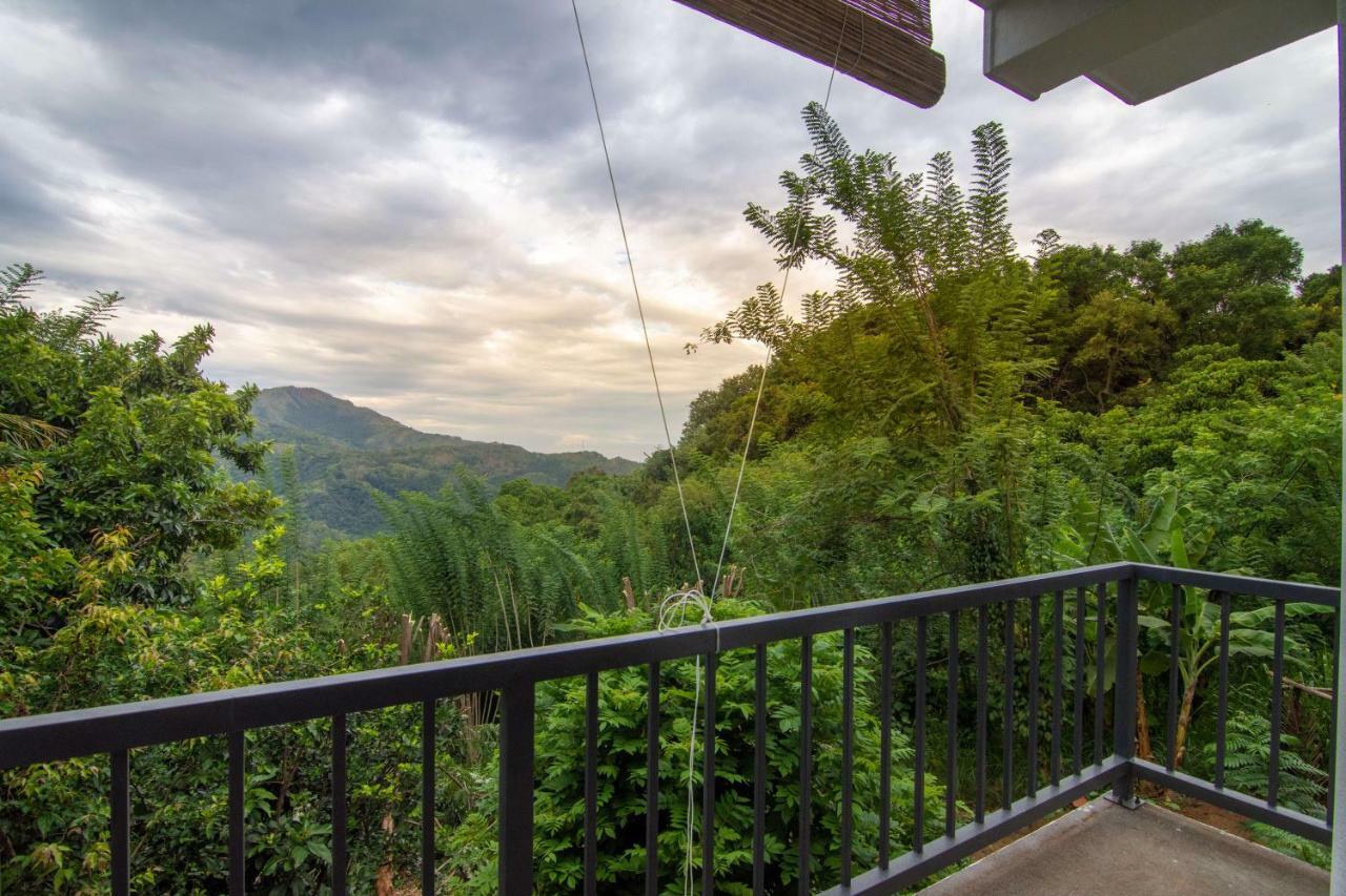Butterfly Nest Hotel Ела Екстериор снимка